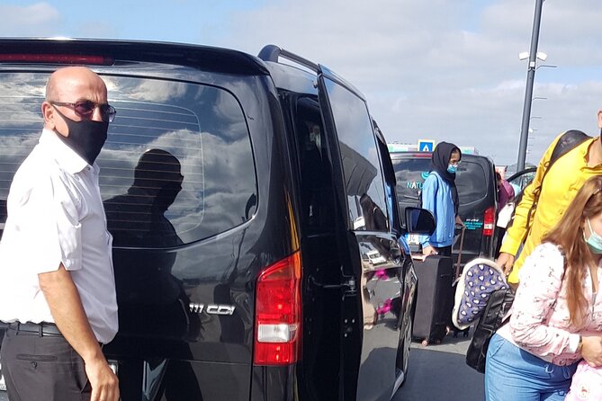 Private Istanbul Cruise Port(Galataport) Transfer hotel-airport - A direct ride in a private SUV or van