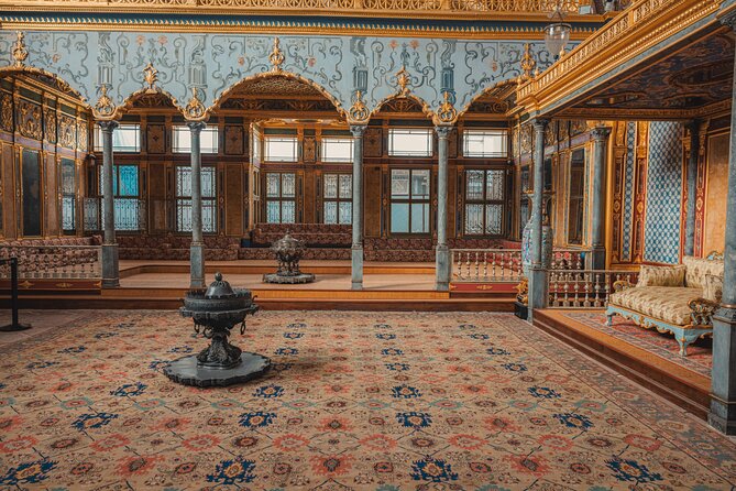 Private Istanbul Tour: Explore the City's Classics with a Guide - Basilica Cistern beneath the city