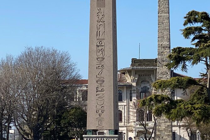 Private: Topkapi Palace, St. Sophia, Blue Mosque, Grand Bazaar, Hipodromme - Grand Bazaar: spectacle, shopping, and a little caution