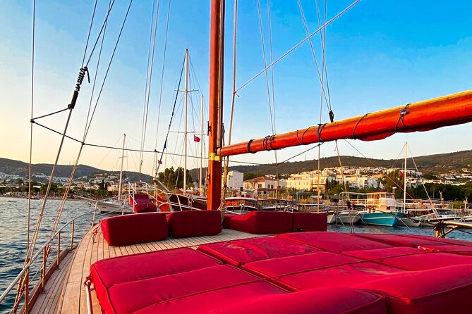 Private VIP Gulet Boat Tour With Lunch in Bodrum For 6 Hour - Lunch on board: good choices, but set expectations