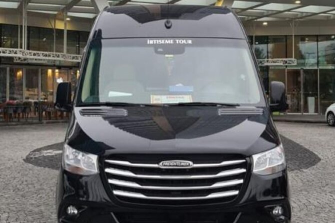 Private VIP Minivan Luxury & Family Friendly Meet Transfer - Drivers, luggage, and communication