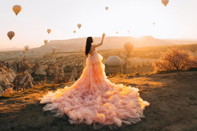 Professional Photo shooting in Cappadocia. - The complimentary dress and extra rental choices
