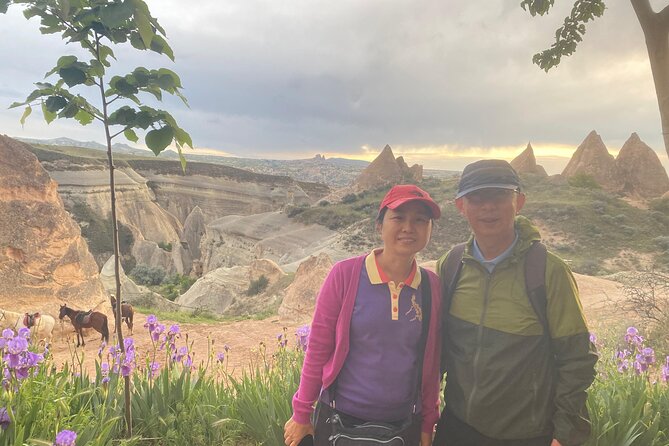 Red & Rose Valley Sunset Hiking Tour with a Trekking Dog "Oscar" - Key points to know before booking