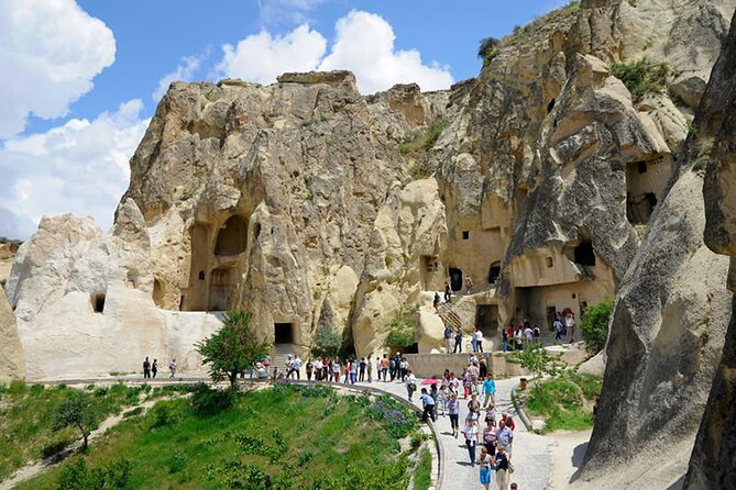 Red Tour with open air Museum - Zelve Open Air Museum is the historical centerpiece