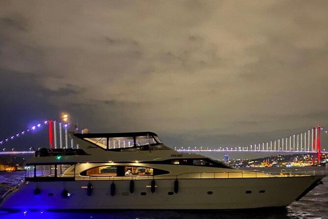Romantic Night Cruise Live Violinist - Bebek and the second bridge