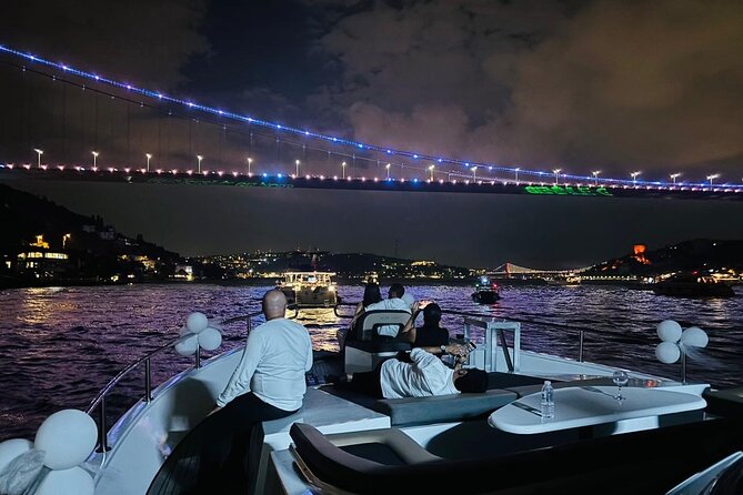Romantic Night Cruise Live Violinist - Beylerbeyi Palace and the Maiden’s Tower