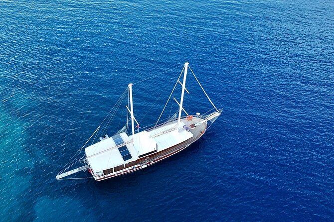 Sail Turkey: 18-39's Fethiye to Olympos Gulet Cruise - Food, cabins, and the crew experience