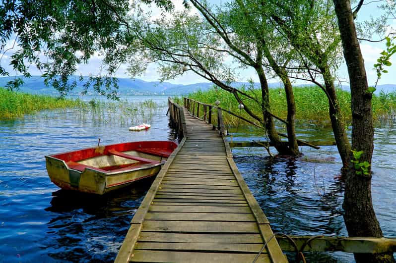Sapanca Lake and Masukiye Full-Day Tour from Istanbul - Masukiye and lunch beneath the trees