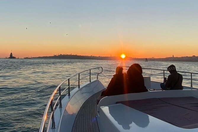 Scenic Bosphorus Sunset Cruise – 2.5 Hours of Luxury & Views - Galata Bridge, Eminönü, and Karaköy after dark