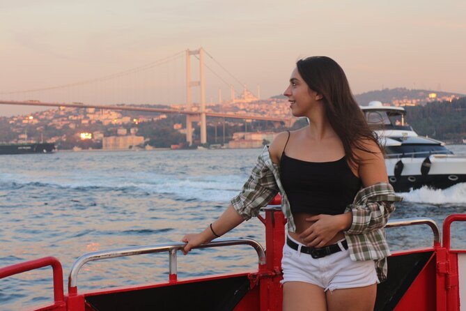Short Bosphorus Cruise Tour With Hotel Pickup And Audio Guide - The Golden Horn route gives you a gentle start