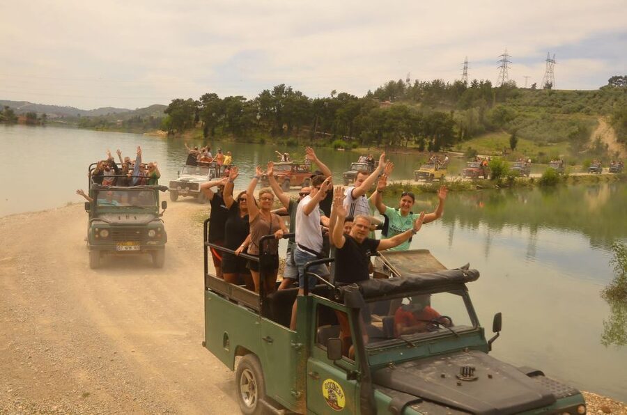 Side: Green Canyon and Waterfall Jeep Safari with Lunch - Who will enjoy this safari most?