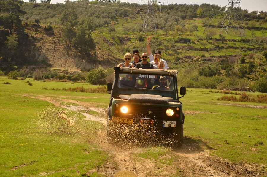 Side: Green Canyon and Waterfall Jeep Safari with Lunch - Green Lake: swim first, then lunch