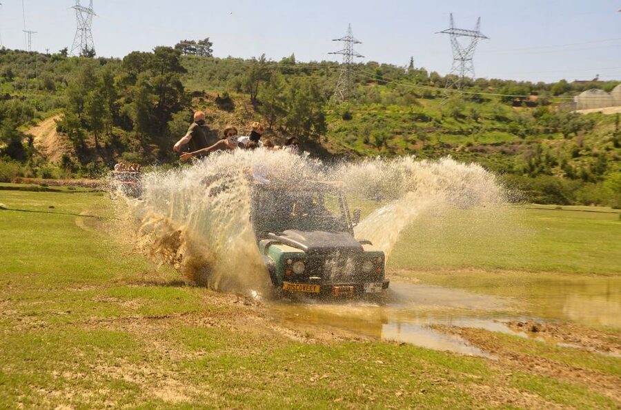 Side: Green Canyon and Waterfall Jeep Safari with Lunch - Manavgat Waterfall for the final stop