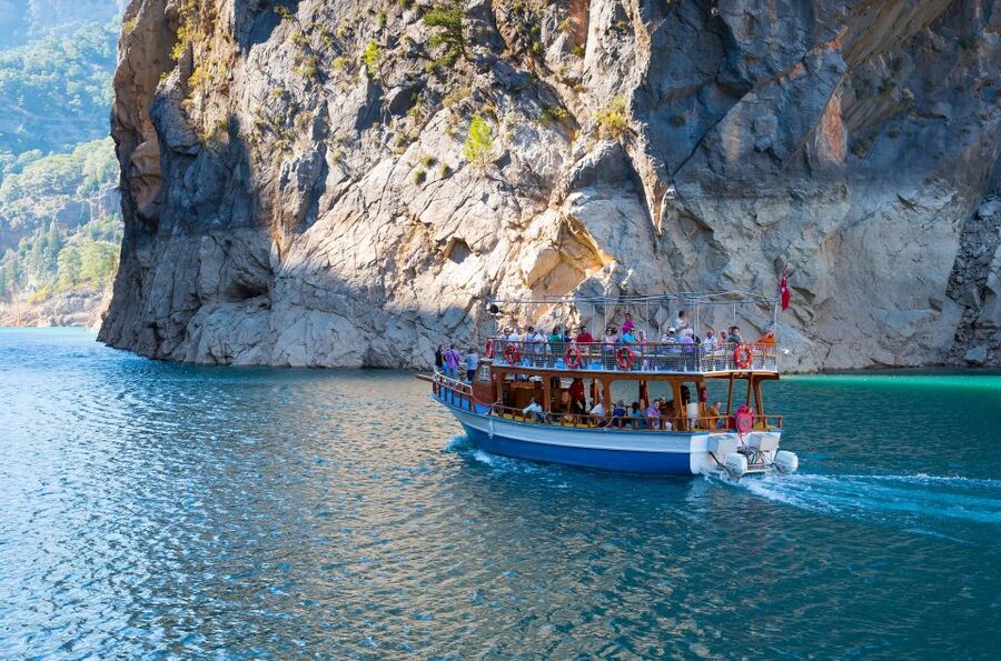 Side: Green Canyon Jeep and Boat Tour with Lunch - Sartlar and Işıklar: A Glimpse of Rural Life