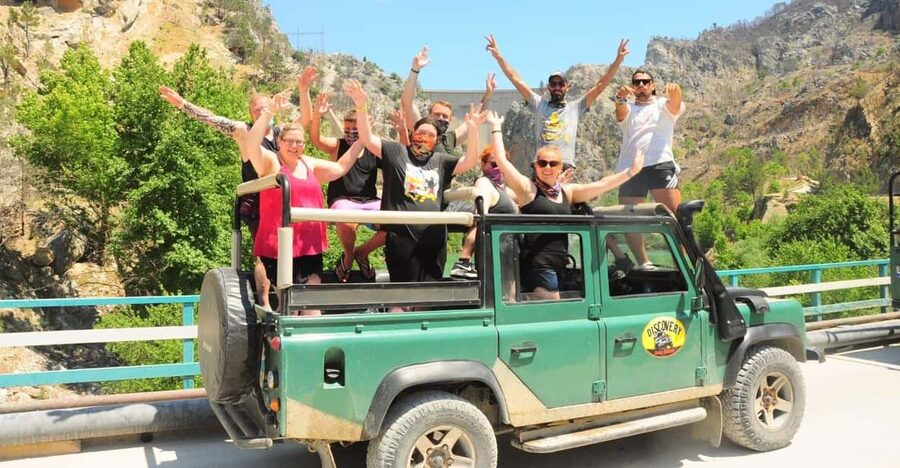 Side Green Canyon Off-Road Jeep Safari Adventure with Lunch - Riverside lunch at a local restaurant