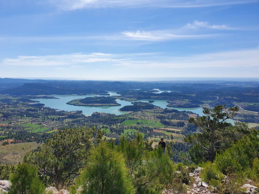 Side:Green Lake Mix Tour - A Day of Nature History & Culture - Green Lake combines lunch, swimming, and open water