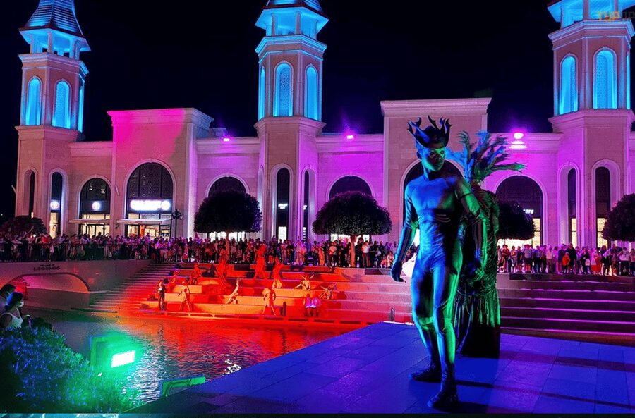 Side: Land of Legends Bus Transfers and Boat Parade - Shopping and dining without a guide