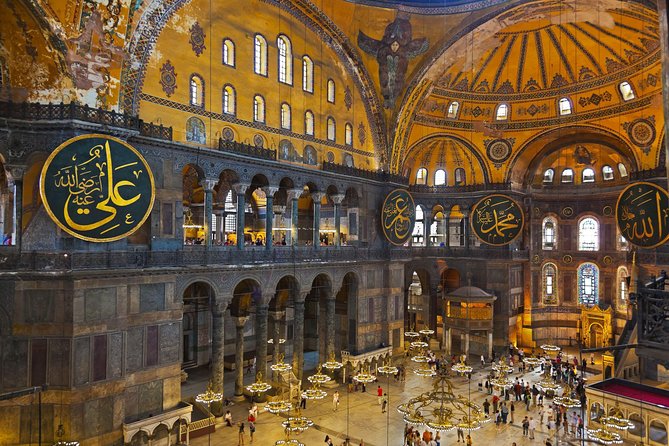 Small Group Full-Day Istanbul Tour: Old City, Asian Side & Lunch - Crossing the Bosphorus to Camlica Hill