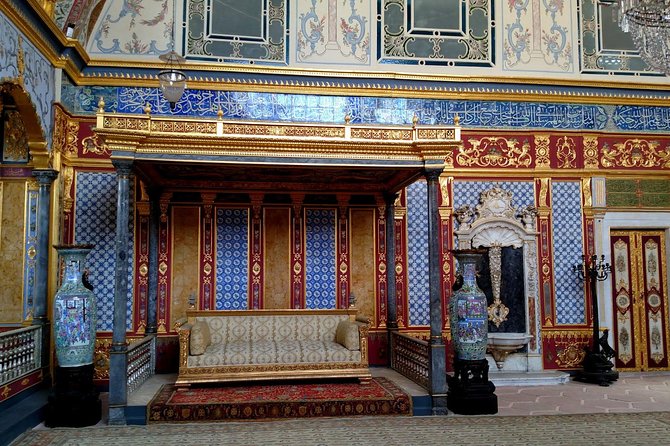 Small-Group Topkapi Palace and Harem Tour with Tickets - Should you book it?