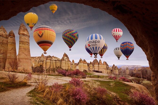 Sunrise Hot Air Balloon Flight in Cappadocia (Fairy Chimneys) - Watching the balloon come alive in Göreme