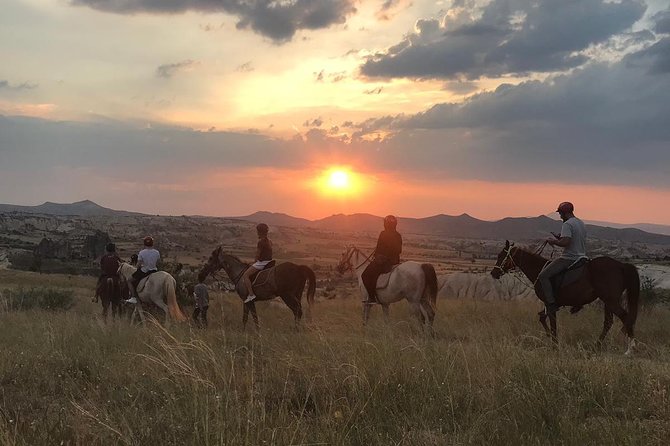 Sunset Horsebackriding-Tour through the Valleys of Cappadocia - Leaving Çavuşin for a two-hour valley ride