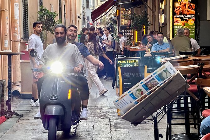 Taksim to Galata Walking Tour: Secret Passages & Local Hangouts - Avrupa Pasajı and the side streets of the European quarter