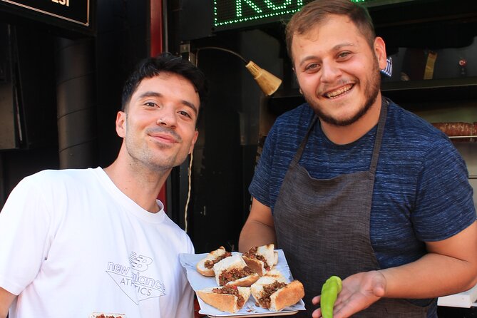 Taste of Istanbul - Food & Culture - Merdivenli Yokus Evleri and neighborhood life