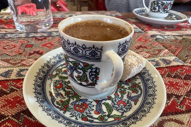 Taste of Turkey on Two Continents: From European Istanbul to Asian Kadikoy - Kadikoy’s small restaurants and everyday dishes
