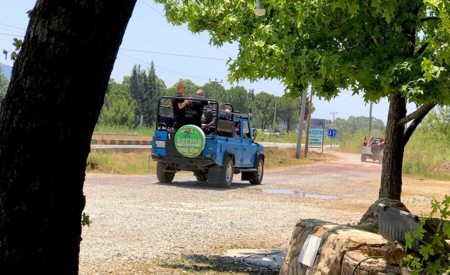 Taurus Mountains Jeep Safari with Lunch at Dimcay River - The Water Fight You Need To Plan For