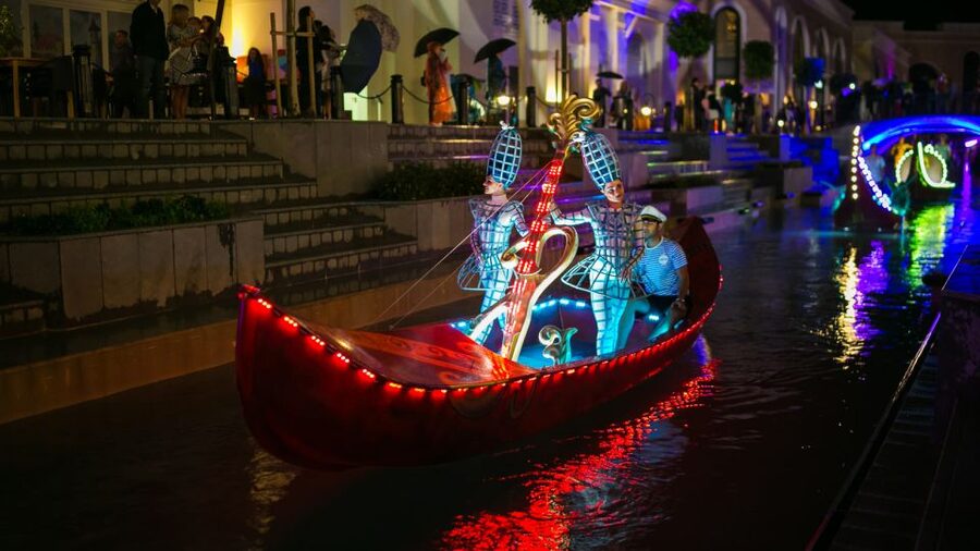 The Land of Legends Night Show & Shopping Avenue - Boat Parades, Fountains, and Light Effects