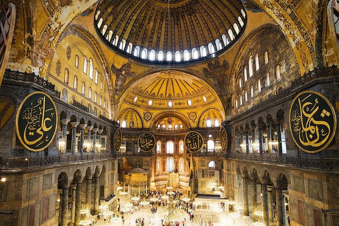 Top Notch of ISTANBUL: Private Guided All in 1 Day ISTANBUL Tour - Hagia Sophia, where two faiths meet