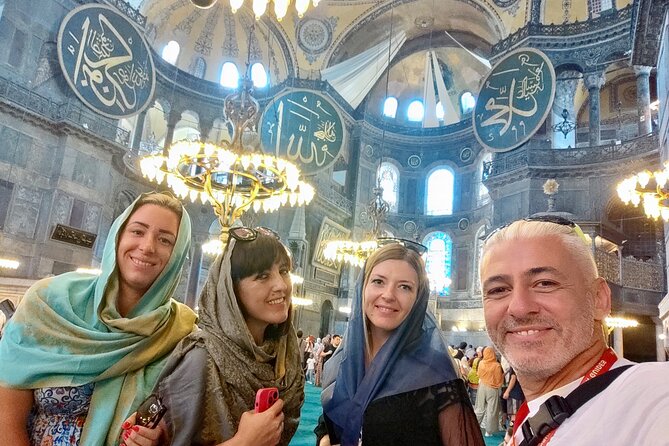 Topkapi Palace with Harem and Blue Mosque Guided Tour - Starting near the Foodie-ist Cafe