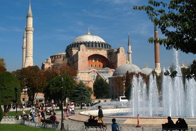 Topkapı Palace with Harem & Blue Mosque Guided Tour - Meeting near Sultanahmet’s historic core