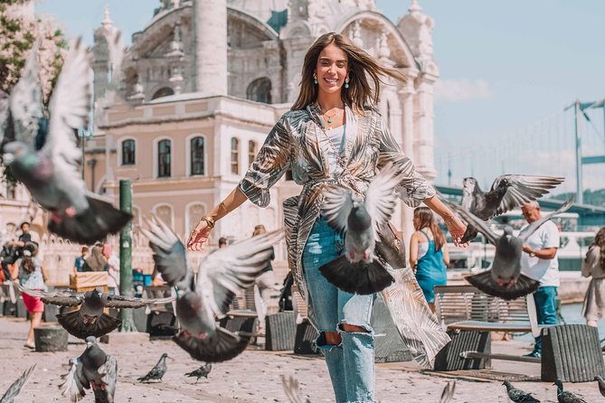 Unforgettable Moments in Istanbul: Photo Shoot for Couples - The value of 10 edited photographs