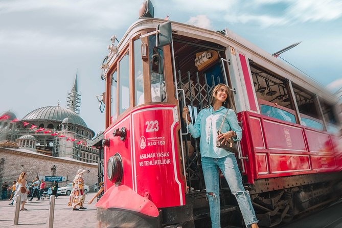Unforgettable Moments in Istanbul: Photo Shoot for Couples - Is this Istanbul photo shoot right for you?